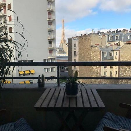 Superb Apartment With Balcony & Eiffel Tower View Paris Exterior photo